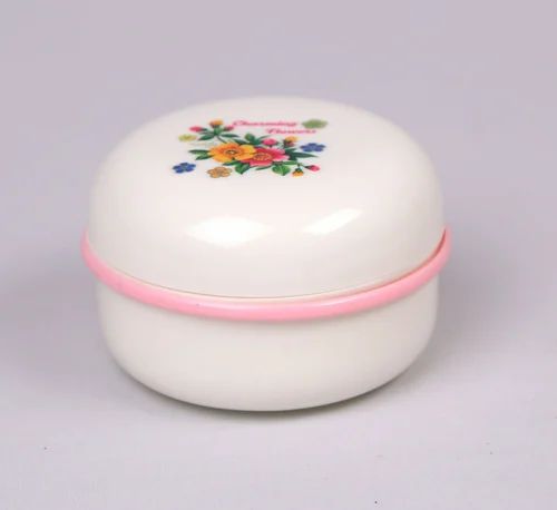 Powder box with puff