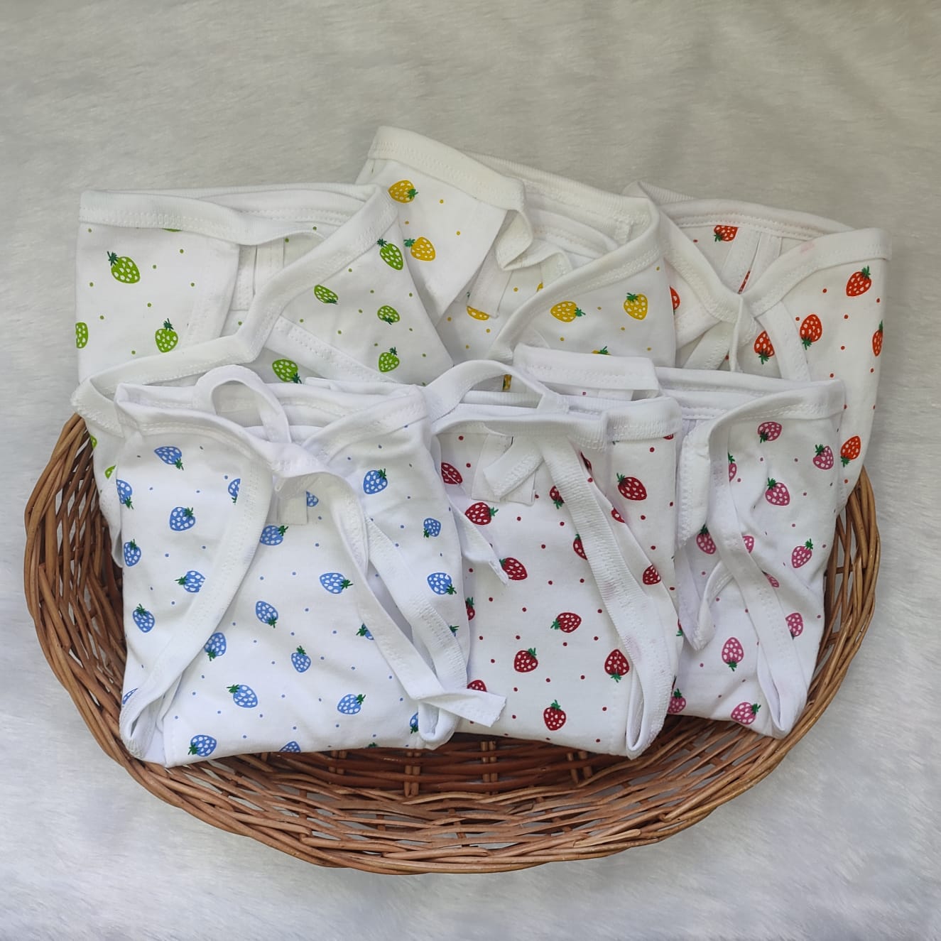 Strawberry Hosiery Padded Langot /Nappy (Pack of 6 pcs)